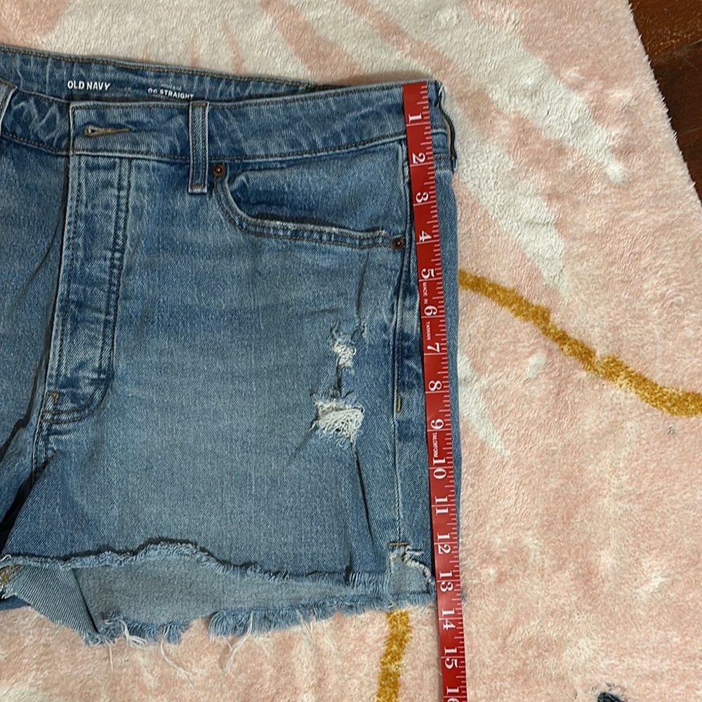 Old Navy Women's Blue Denim Shorts - Picture 3 of 6